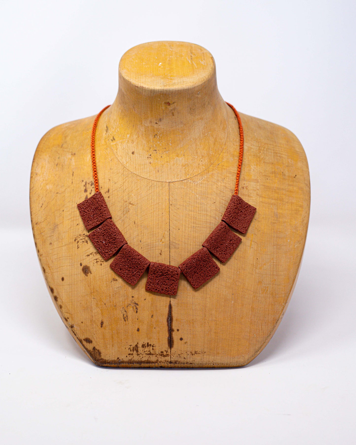 Tuff Square red